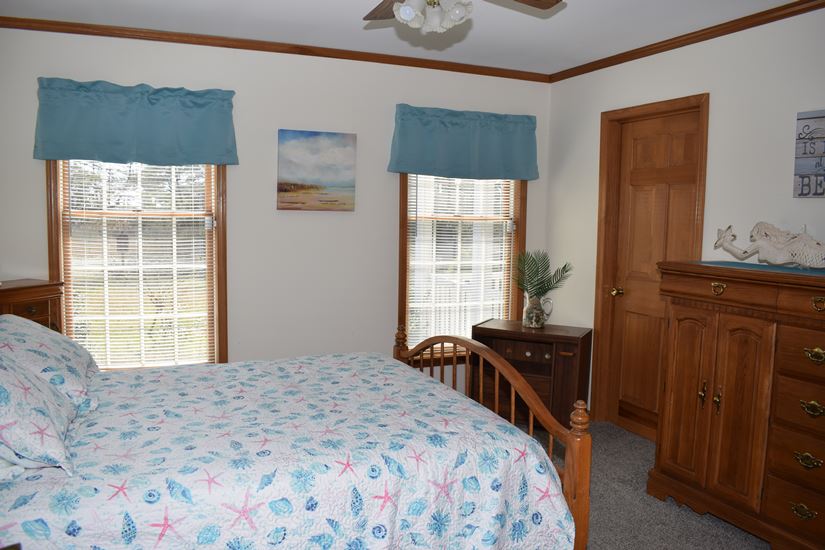 Vineyard Cove